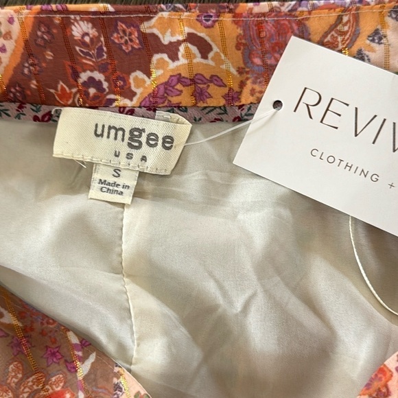 UMGEE METALLIC V NECK BELTED DRESS in Rust - Picture 9 of 12